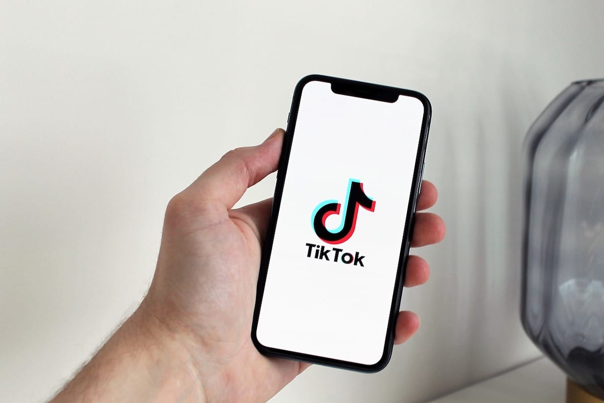 descubre cuanto te pagan por like en tiktok todo lo que necesitas saber