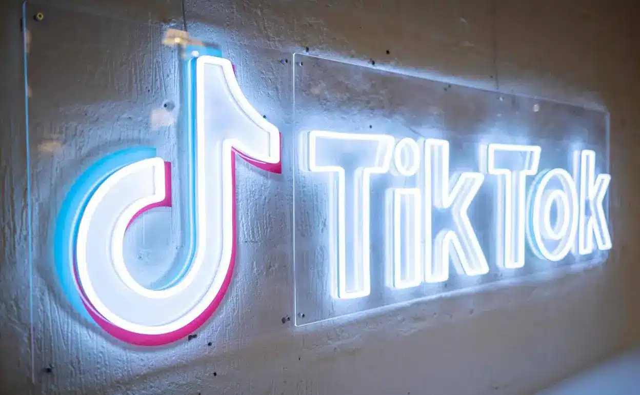 descubriendo el nombre del estilo del logo de tiktok todo lo que necesitas saber