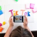 El impacto de TikTok en los estudiantes: cómo la popular app afecta su vida académica y social